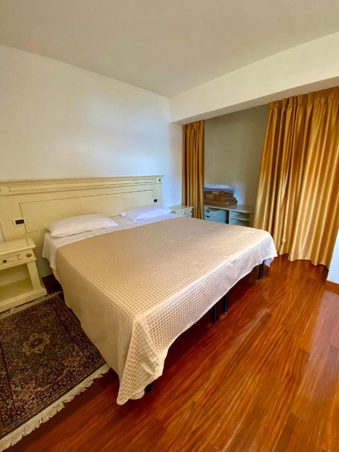Camere Al Veliero 가르도네리비에라 외부 사진